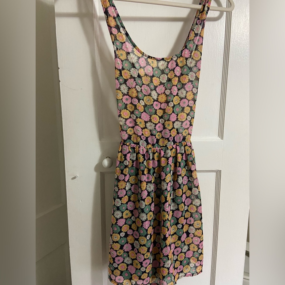 Lucca Couture Cross Back Flare Dress Colorful Daisy Tunic Top Women’s Small